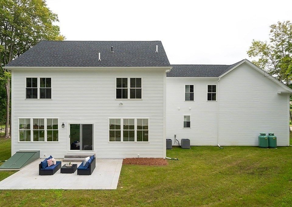 106 Millbury St, Grafton, MA 01519 MLS 73150142 Zillow