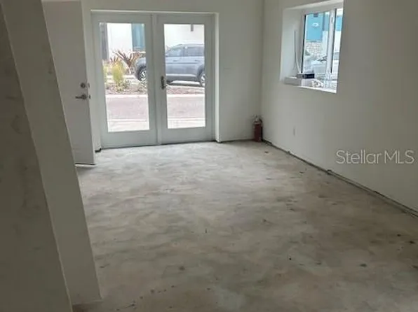 209 2nd St S #1, Flagler Beach, FL 32136