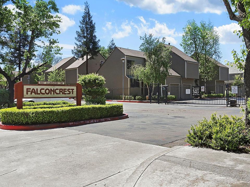 1st image of 8667 Mariners Dr APT 1