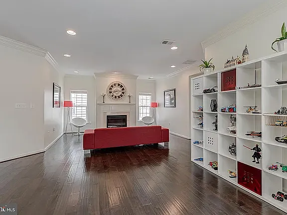 5964 Manorview Way — Photo 29