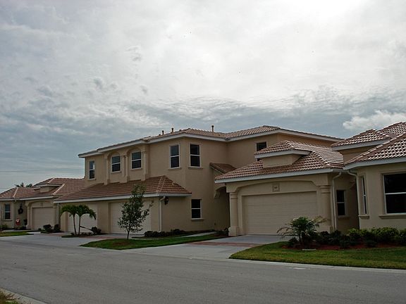 2nd image of 504 Siena Ct