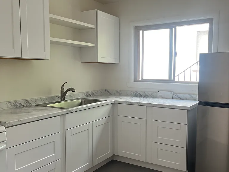 111 G St #1 — Photo 8