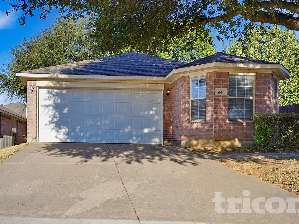 7548 Ashcroft Cir