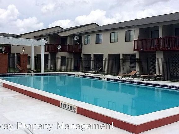 3rd image of 1339 Airport Dr APT H09