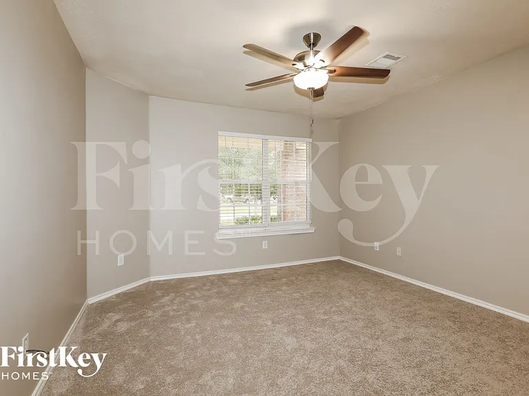 1442 Natural Pine Trl — Photo 9