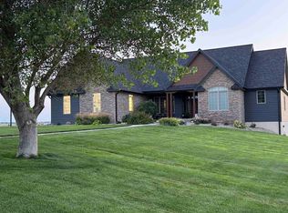 8366 S Plum Brush Lane, North Platte, NE 69101