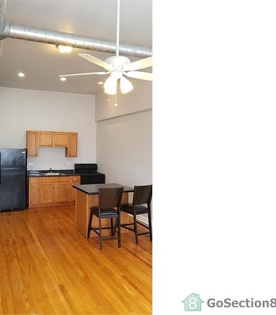 1st image of 6911 S Paxton Ave