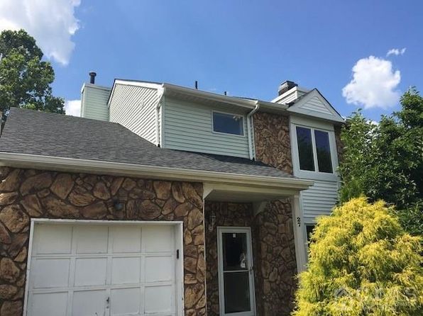 27 Jeffrey Cir