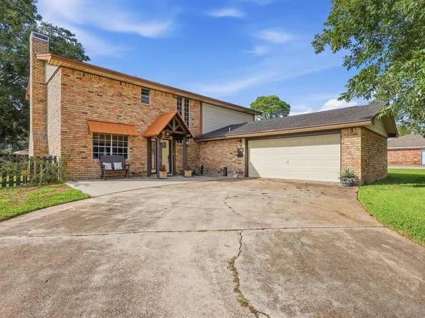 2704 Memphis Ave, Nederland, TX 77627