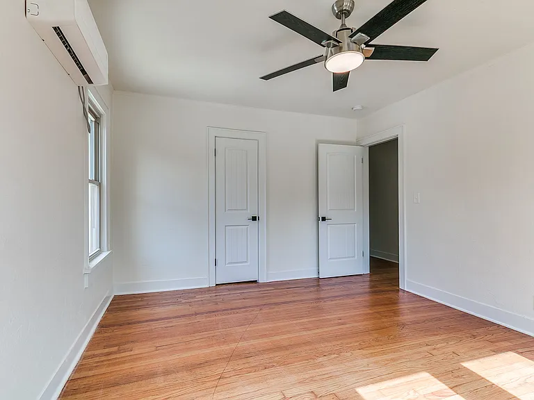 1807 N Gatewood Ave — Photo 10