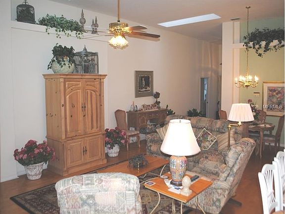 3rd image of 104 Westmoreland Cir
