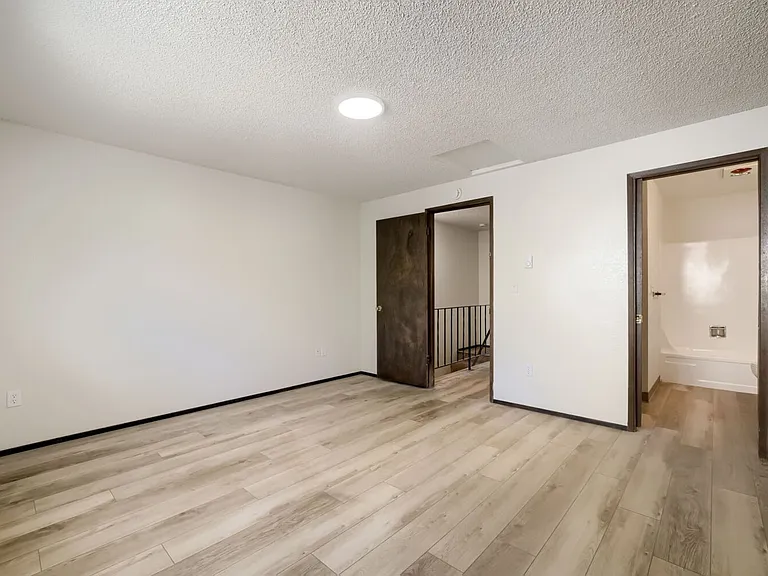 6911 Rainier Dr #7 — Photo 8