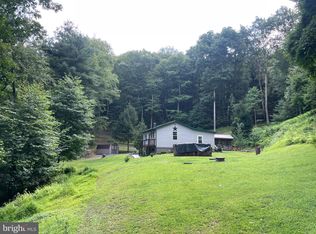 210 Laurel Ln, Elliottsburg, PA 17024