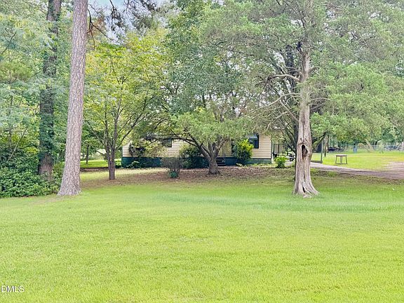 5th image of 362 Country Acres Rd