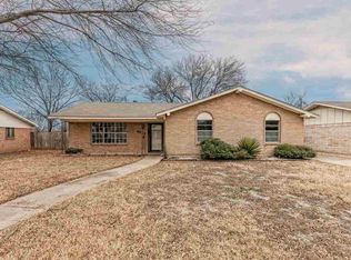 6413 Landmark Dr, Waco, TX 76710