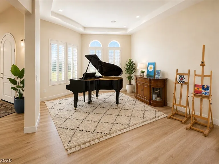 11392 Vernazza Ct — Photo 3
