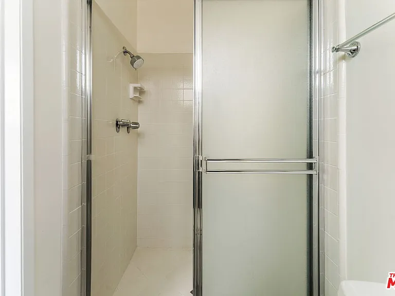 1114 12th St #206 — Photo 24