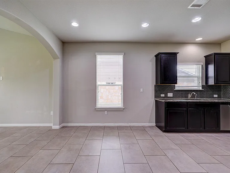 126 Screech Owl Dr — Photo 17