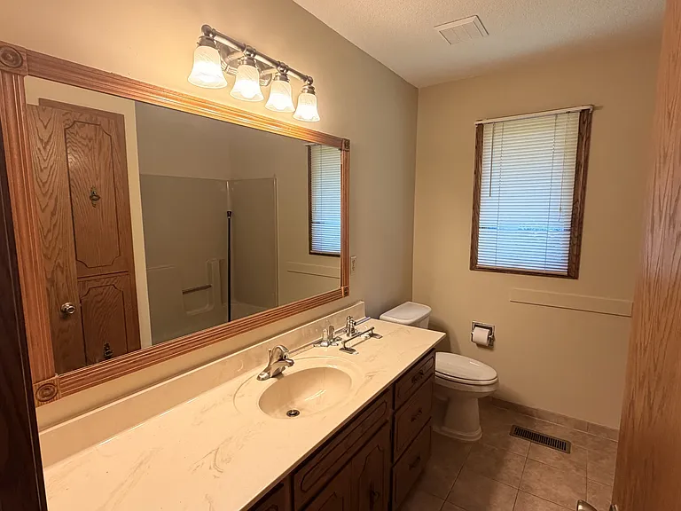 127 Jerry Liefert Dr — Photo 14