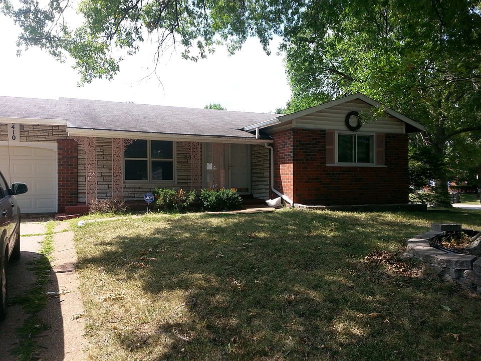 1st image of 2410 Cambridge Dr