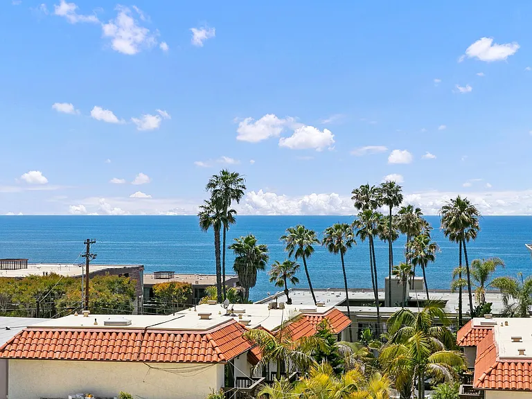 460 Camino Del Mar #DEL-13 — Photo 1