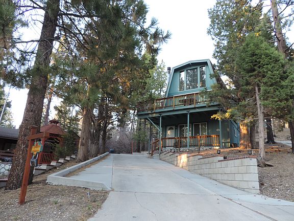 2nd image of 42886 Hawk Dr