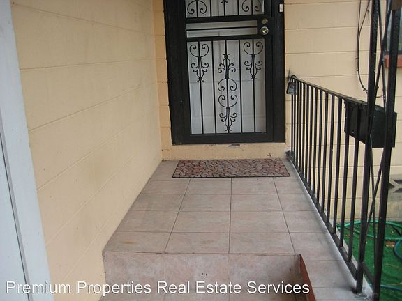5th image of 1111 Romano Ave