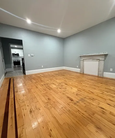 233 Centre St #2 — Photo 5