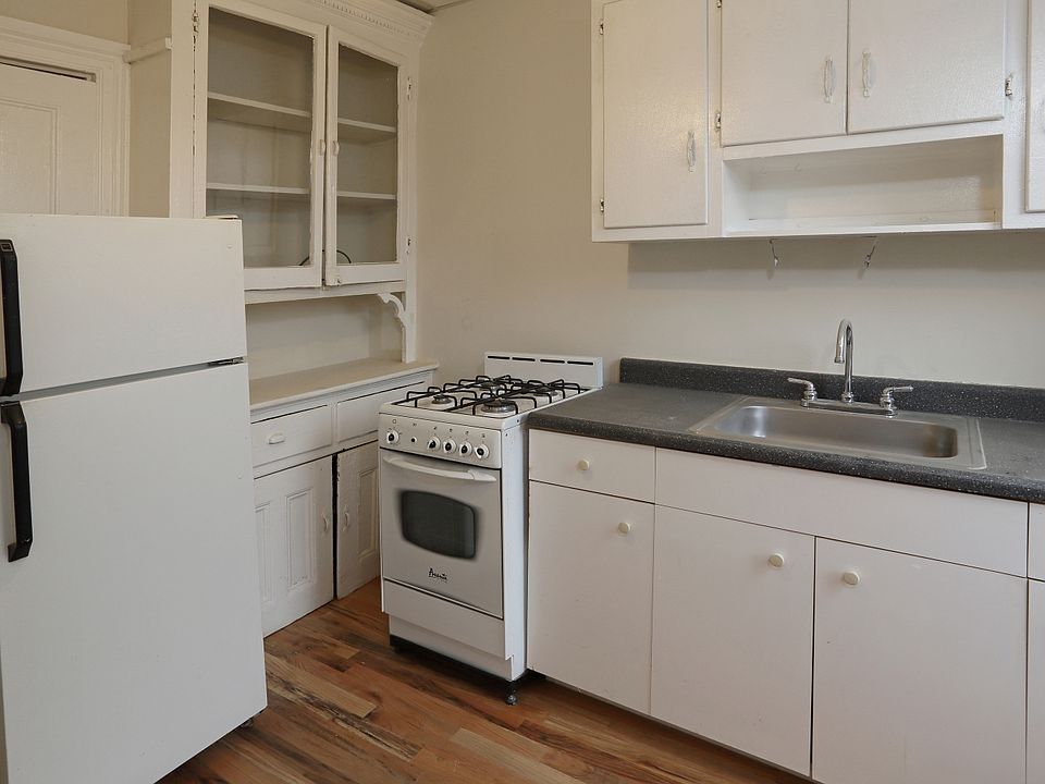 1st image of 292 Putnam Ave #999