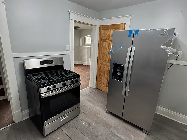 1363 Kensington Ave #1 — Photo 23