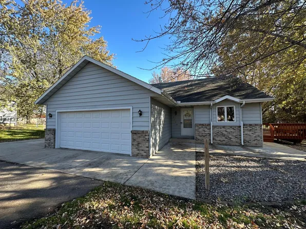 2708 Cooper Ave S, Saint Cloud, MN 56301