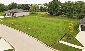 3rd image of 2205 14th St SW
