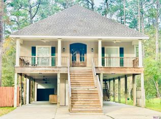31547 River Pines Dr, Springfield, LA 70462