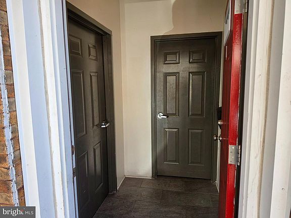 3rd image of 139 N Farson St