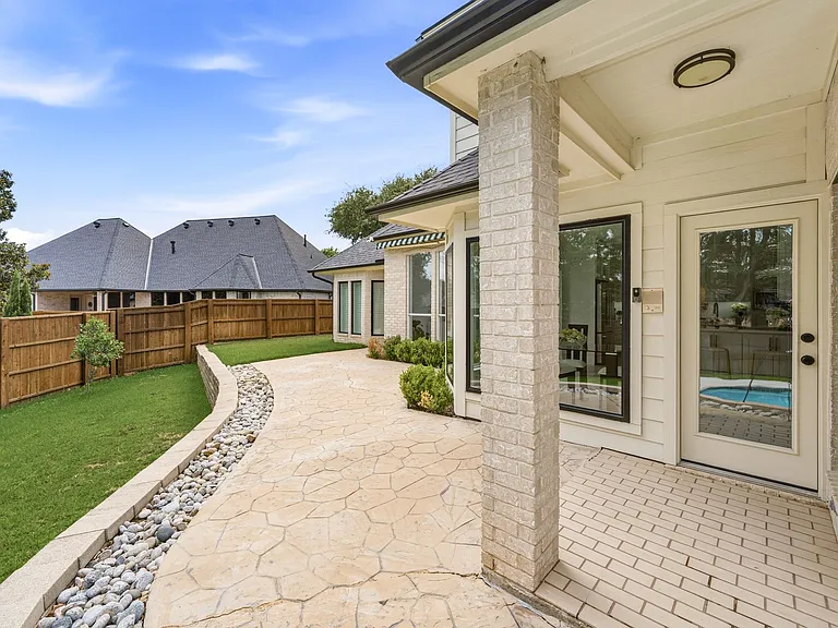 4805 Mill Creek Dr — Photo 29