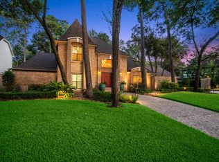 6727 Cypress Point Dr, Houston, TX 77069