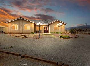 8855 Smith Rd, Phelan, CA 92371