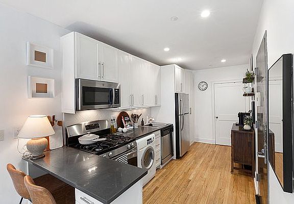 3rd image of 2196 Frederick Douglass Blvd APT 6W