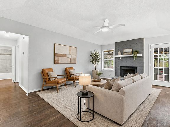 5th image of 5907 Cedar Ridge Dr