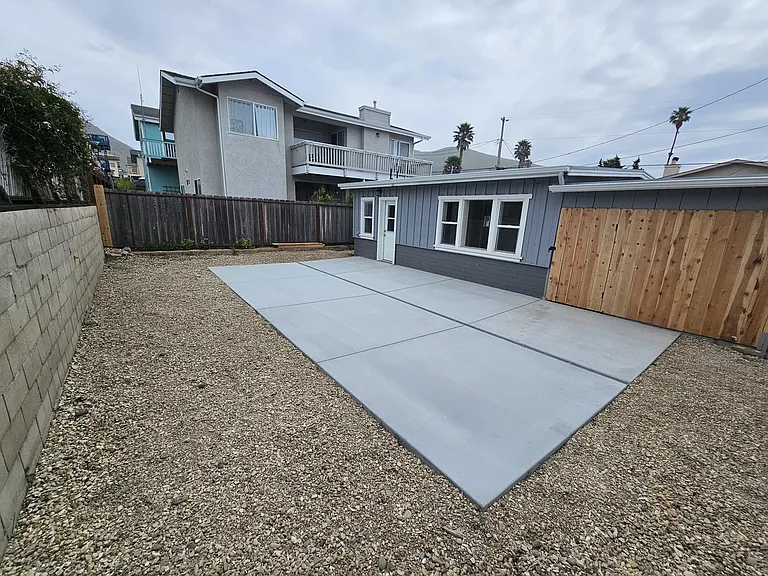 423 Whidbey St — Photo 13
