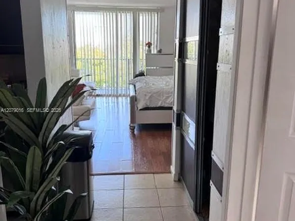 12590 NE 16th Ave APT 401, North Miami, FL 33161
