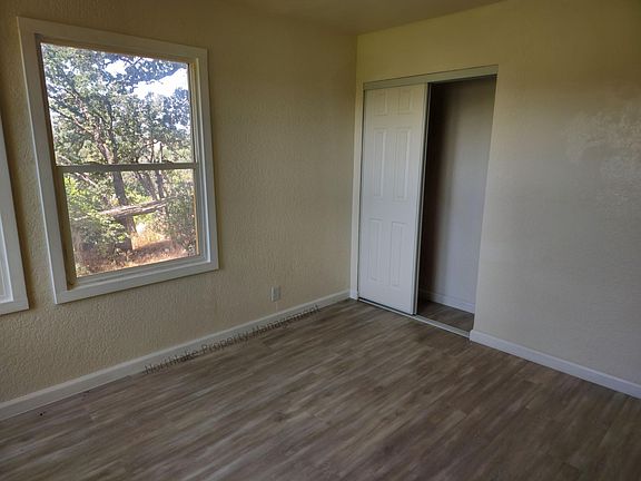 5th image of 965 4th St