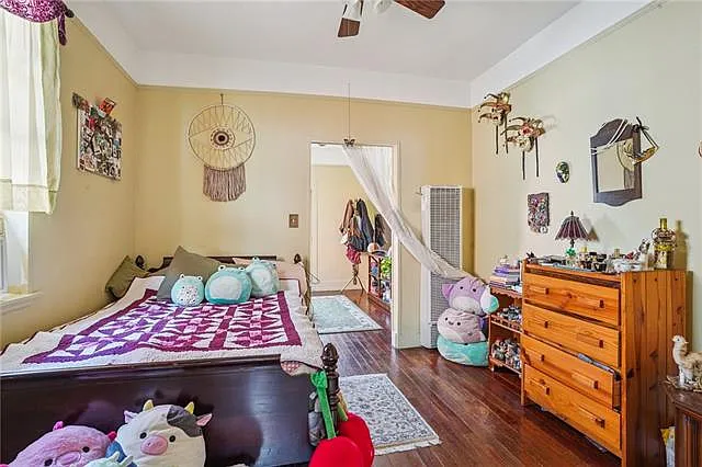 536 Marigny St — Photo 5