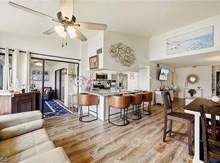 5830 Trailwinds Dr APT 824, Fort Myers, FL 33907