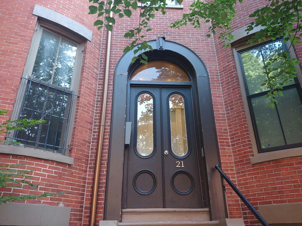 2nd image of 21 Dwight St