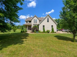 4516 Rootstown Rd, Ravenna, OH 44266