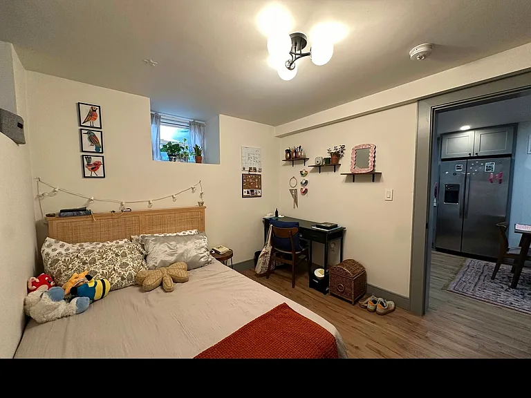 41 Long Ave #B2 — Photo 5
