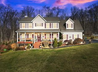 31 Arbor Way, Middletown, NY 10940