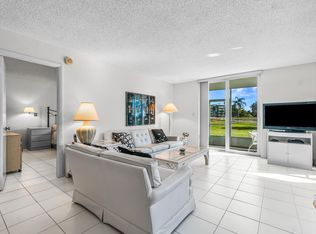 250 NW 67th St APT 122, Boca Raton, FL 33487