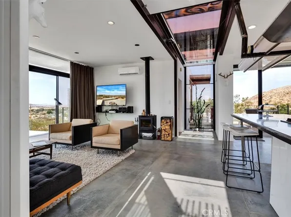 6957 Alturas Dr, Joshua Tree, CA 92252